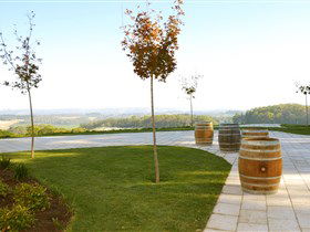 Pike And Joyce Wines - Hotel VIC 3