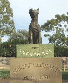 The Dog On The Tucker Box - Hotel VIC 0