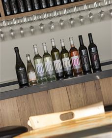 BAIE Wines - Hotel VIC 0