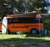 East Coast Adventure Bus - Hotel VIC