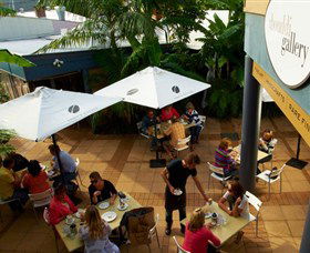 Bouddi Gallery - Contemporary Aboriginal Art - Hotel VIC 7