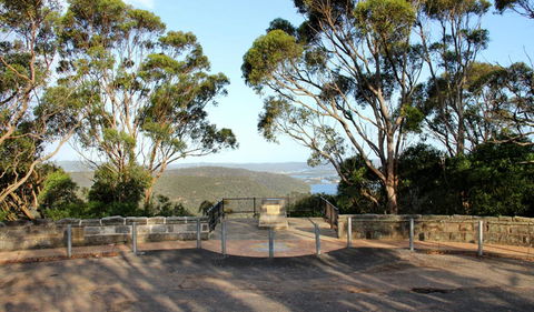 Staples Lookout - Hotel VIC 0