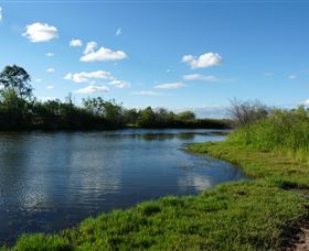 Lagoon Creek - Hotel VIC 2