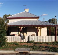 Former Customs Officers Residence - Hotel VIC