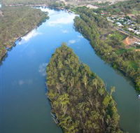 Sturt's Tree - Hotel VIC