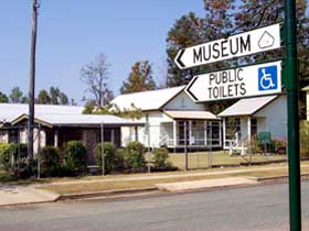 Nebo Museum - Hotel VIC 0