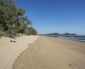 Smalleys Beach - Hotel VIC 1