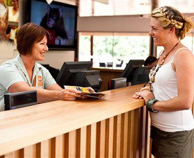 Savannah Visitor Plaza, Taronga Western Plains Zoo Dubbo - Hotel VIC 6