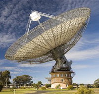 CSIRO Parkes Radio Telescope - Hotel VIC