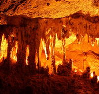 Capricorn Caves - Hotel VIC