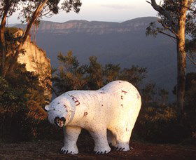 Lost Bear Gallery - Hotel VIC 0