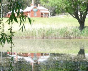 Queanbeyan Art Society - Hotel VIC 0