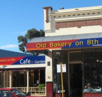 The Old Bakery on Eighth Cafe