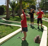 Hunter Valley Aqua Golf and Putt Putt - Hotel VIC