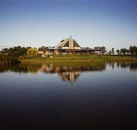 Peterson House - Hotel VIC
