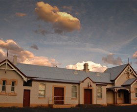 Cooma Monaro Railway - Hotel VIC 1