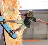 Sky Zone - Hotel VIC