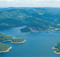 Hinze Dam - Hotel VIC