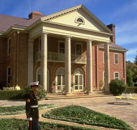 Embassy Drive - Hotel VIC