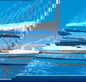 Macrista Luxury Charters - Hotel VIC