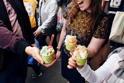 Queen Victoria Market Ultimate Foodie Tour - Hotel VIC 15