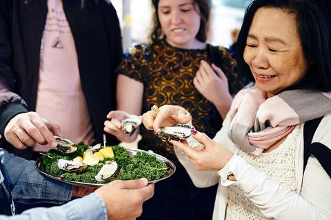 Queen Victoria Market Ultimate Foodie Tour - Hotel VIC 11