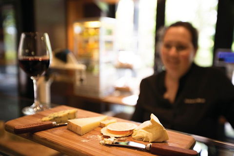 Small Group 6 Guests: Ultimate Yarra Valley Food And Wine - Mercedes Van - Hotel VIC 9