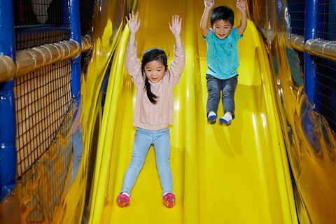LEGOLAND Discovery Centre - After School Special - Hotel VIC 1