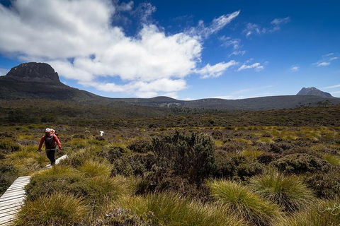 6-Day Overland Track PhotoTour - Hotel VIC 0