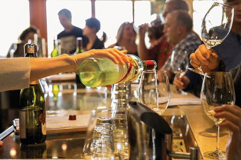 McLaren Vale Hop-On Hop-Off Winery Tour From Adelaide - Hotel VIC 7