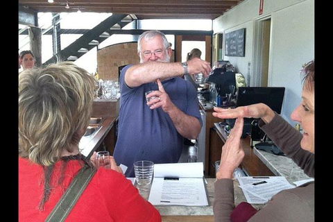 Barossa Valley Via Hahndorf ( Historical German Village ) Inc Maggie Beers Farm - Hotel VIC 29