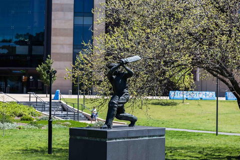 Historic Adelaide & Architecture 90- Minute Pedicab Experience - Hotel VIC 10