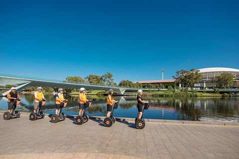 Adelaide Riverbank Guided Segway Tour - Hotel VIC 11