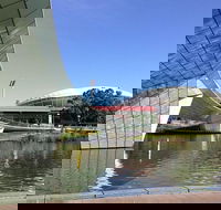 A taste of Adelaide and Hahndorf by car private tour. - Hotel VIC