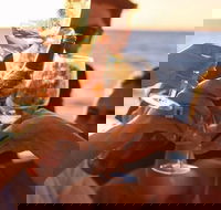 Adelaide Ocean Safari - Twilight Safari - Hotel VIC