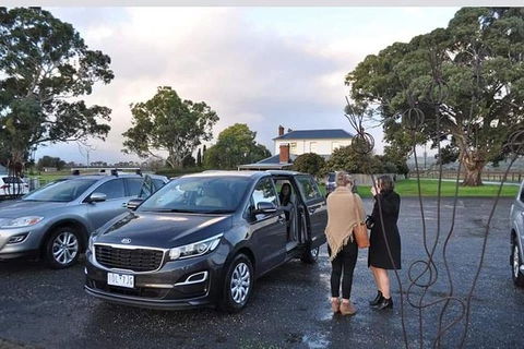 Minibus Winery Custom Tour (up To 7 People) - Hotel VIC 1