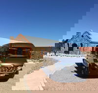 Wine Tasting Tour Visiting 5 wineries - Hotel VIC