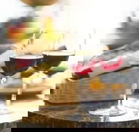 Adelaide Hills Wine Tour - Hotel VIC