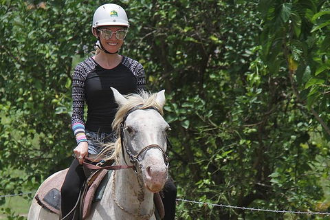 Blazing Saddles Horse Riding - Hotel VIC 9
