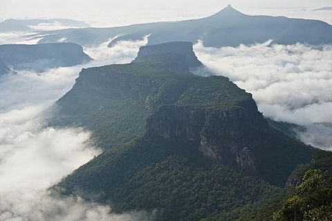 Hiking The Castle In The Spectacular Budawang Mountain Range - Hotel VIC 0
