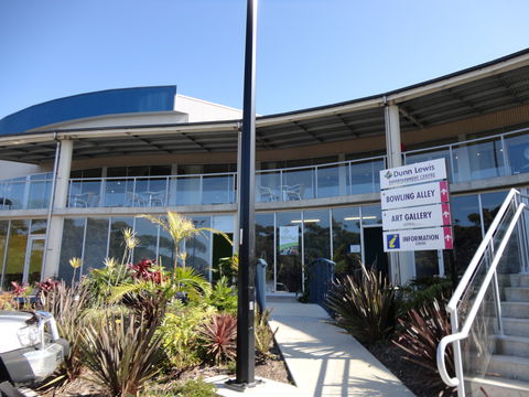 Dunn Lewis Centre - Hotel VIC 0