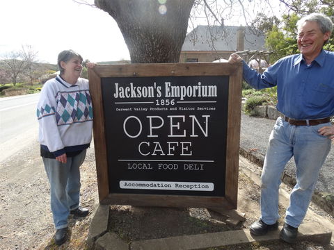 Jackson's Emporium - Hotel VIC 2