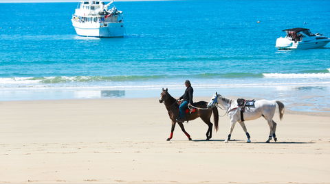 Mackay Harbour Beach - Hotel VIC 0