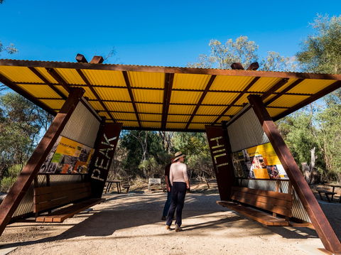 Peak Hill Open Gold Mine - Hotel VIC 1