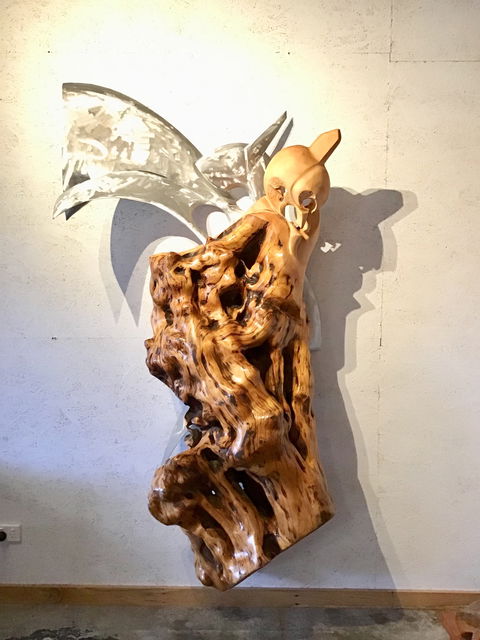 Sculptured Gallery - Hotel VIC 1