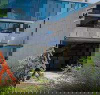 Deakin University Art Gallery - Hotel VIC