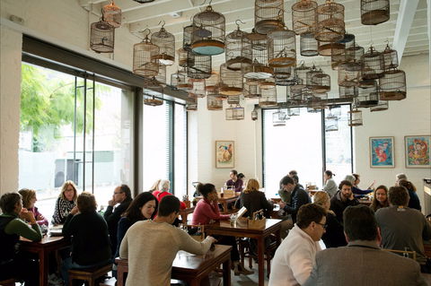 White Rabbit Gallery - Hotel VIC 1