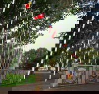 Centennial Park at Cooma - Hotel VIC