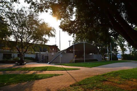 Centennial Park At Cooma - Hotel VIC 2