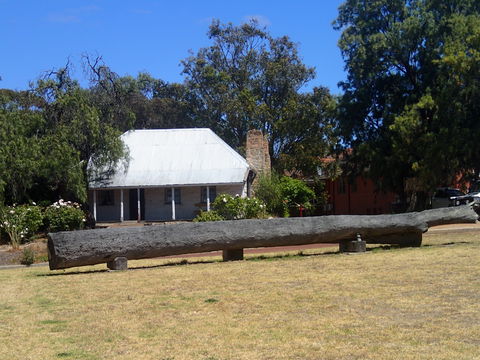 Military Barracks - Hotel VIC 2